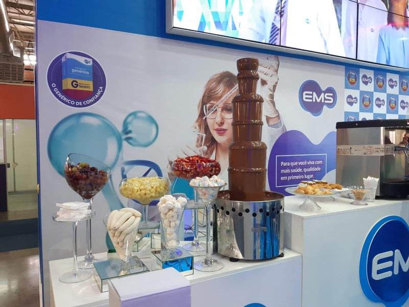 Evento corporativo com cascata de chocolate KyArteChoco