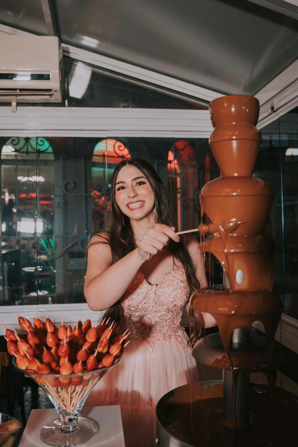 Formatura com cascata de chocolate KyArteChoco